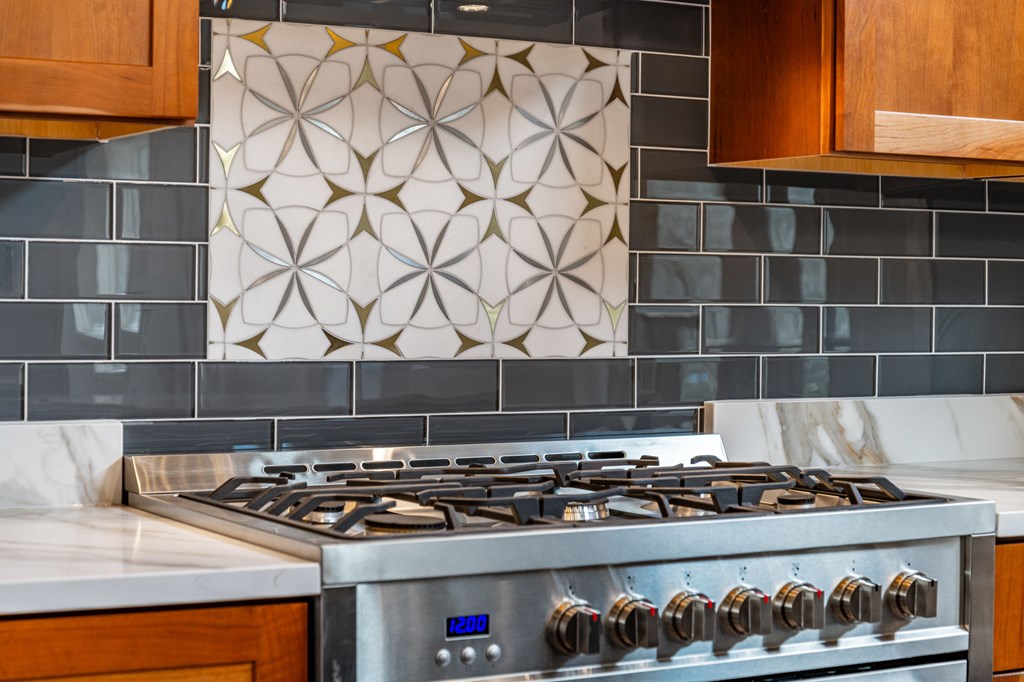 424867 Blue Ridge Residential