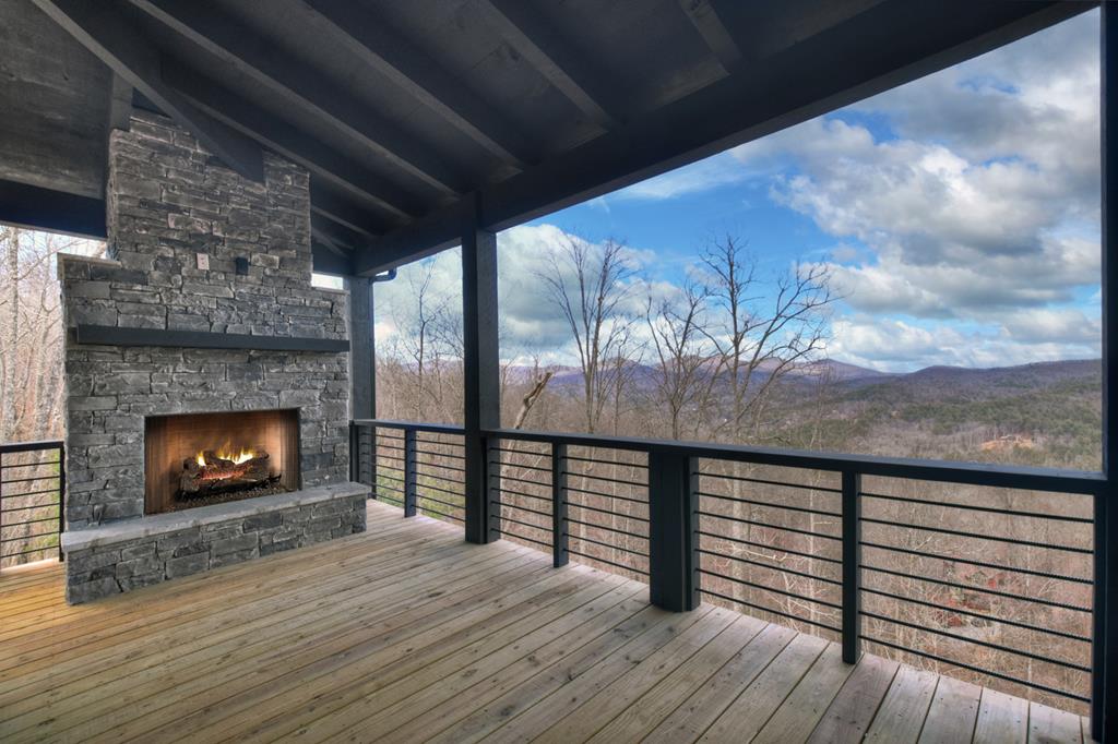 424868 Mineral Bluff Residential