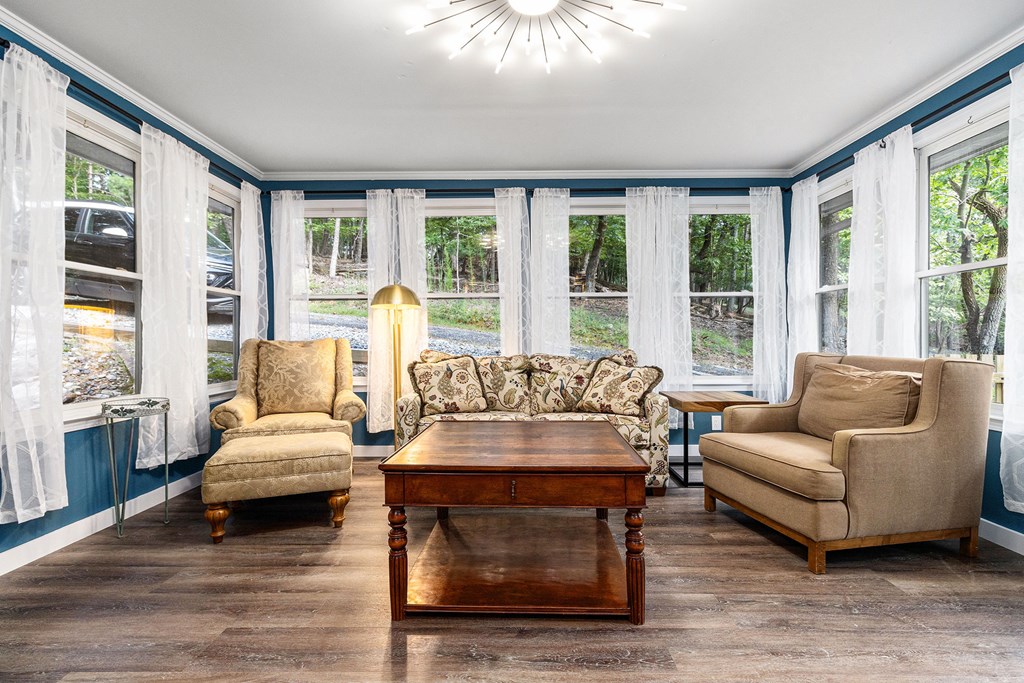 424871 Jasper Residential