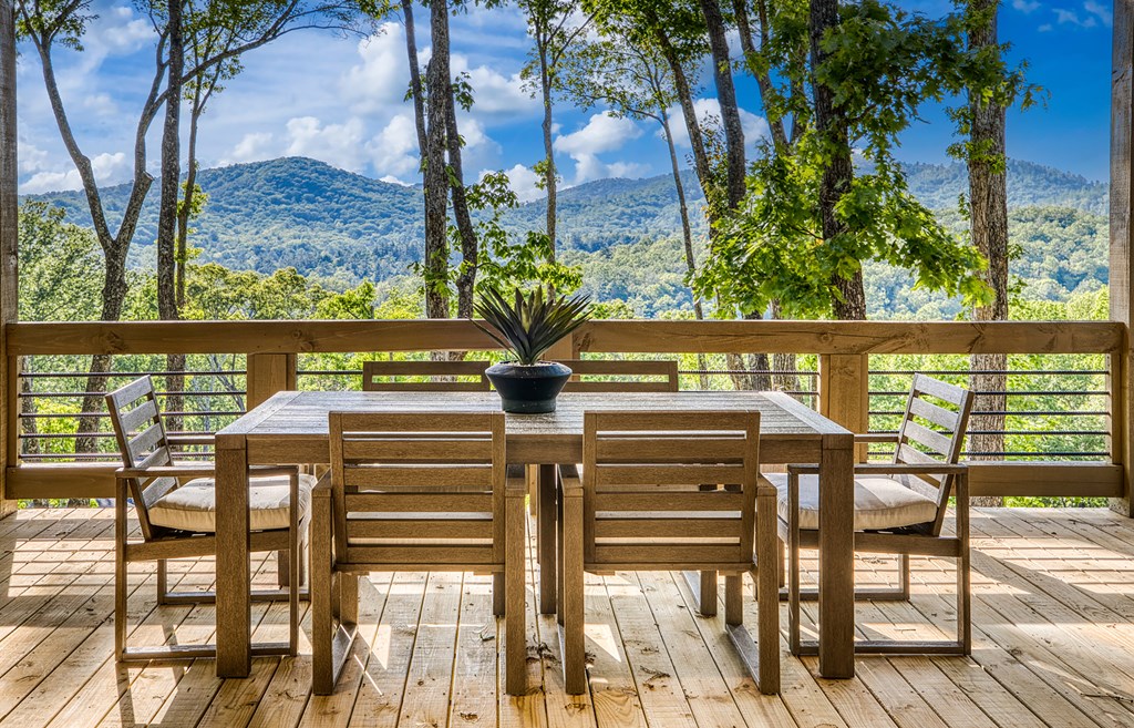 424872 Morganton Residential