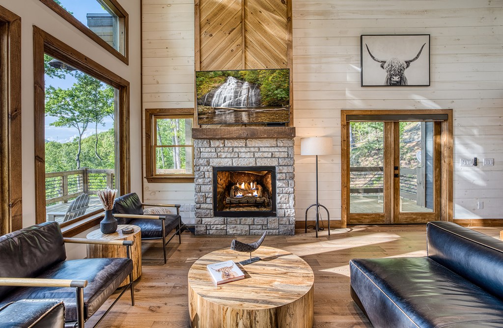 424872 Morganton Residential