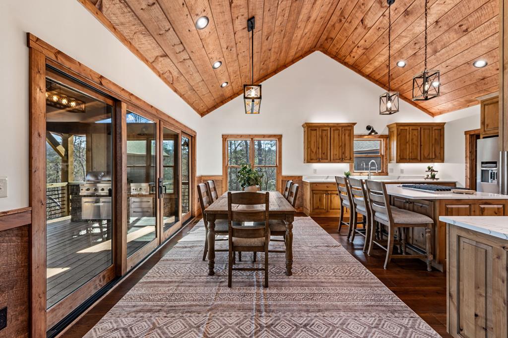 424873 Blue Ridge Residential