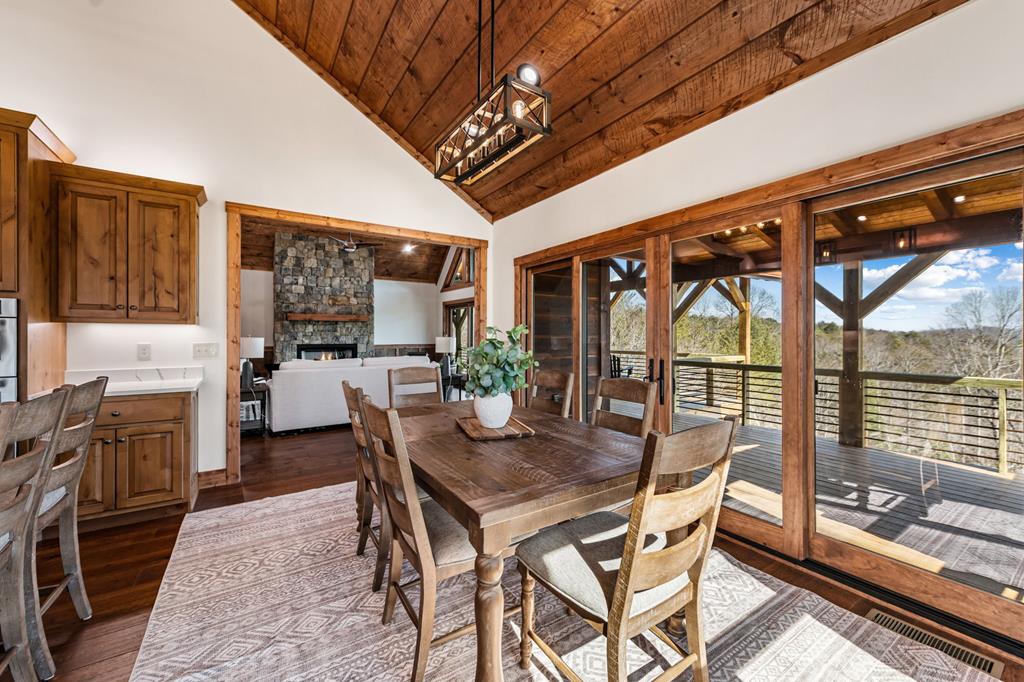 424873 Blue Ridge Residential