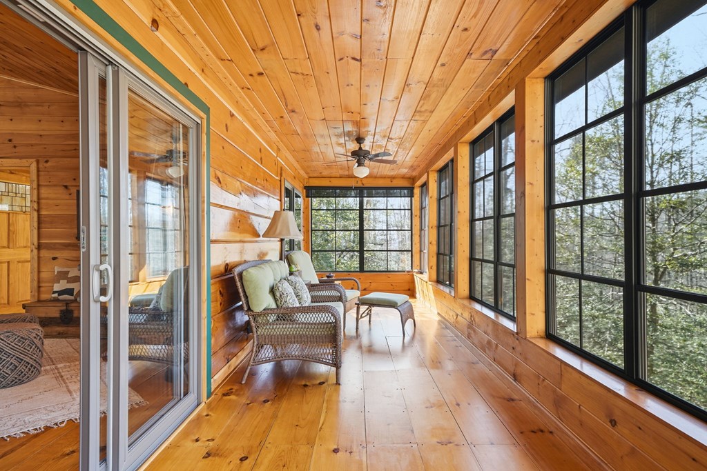 424875 Cherry Log Residential