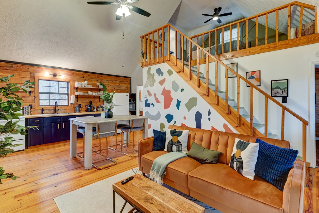 424878 Blairsville Residential