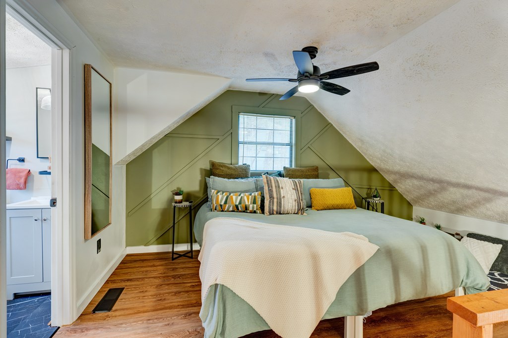 424878 Blairsville Residential