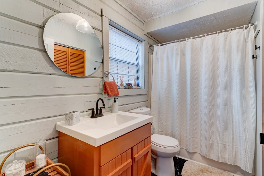 424878 Blairsville Residential