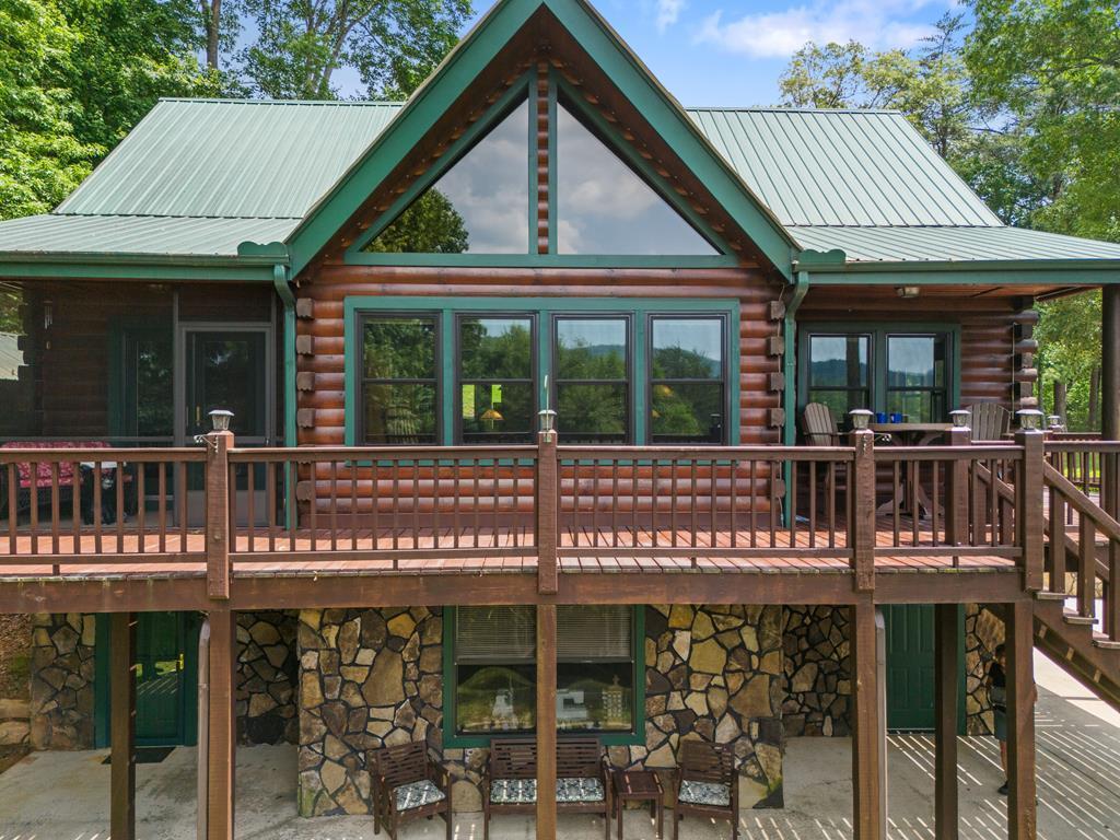 424879 Suches Residential