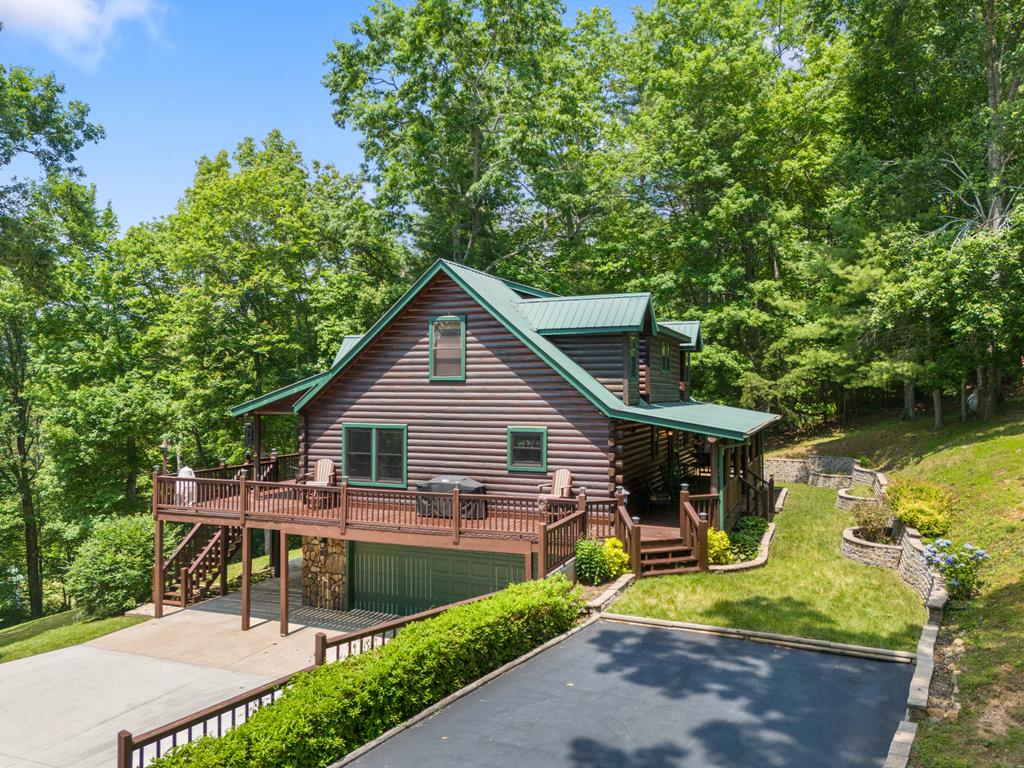 424879 Suches Residential