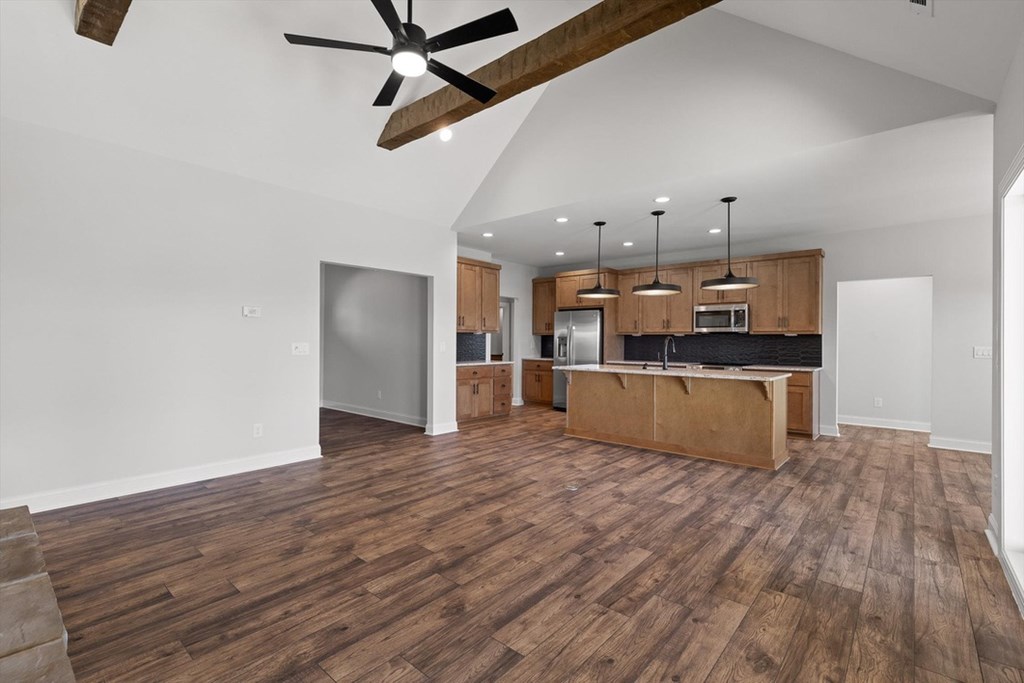 424883 Morganton Residential