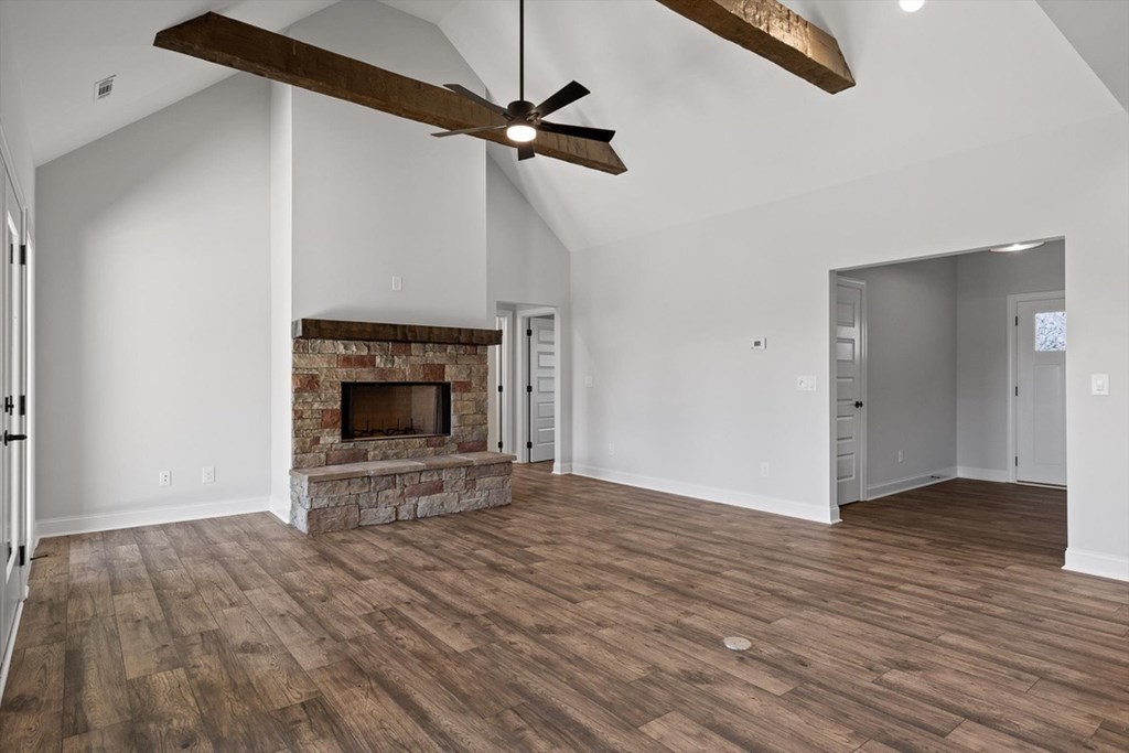 424883 Morganton Residential