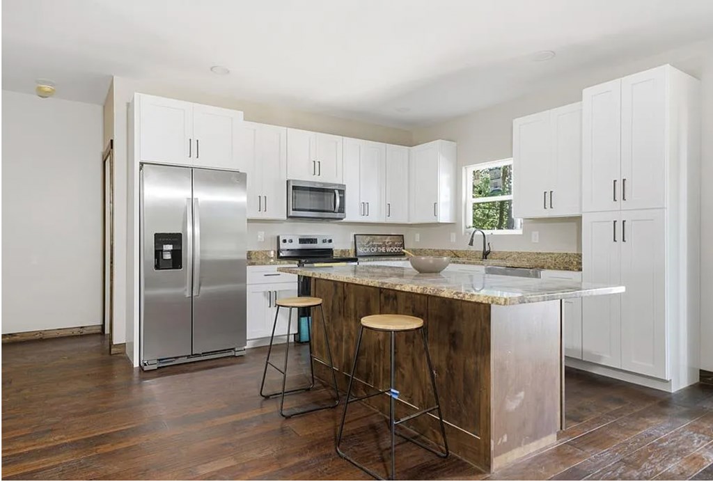 424885 Ellijay Residential