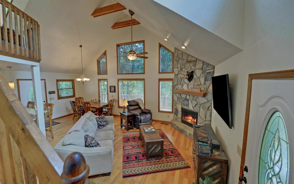 424887 Murphy Residential