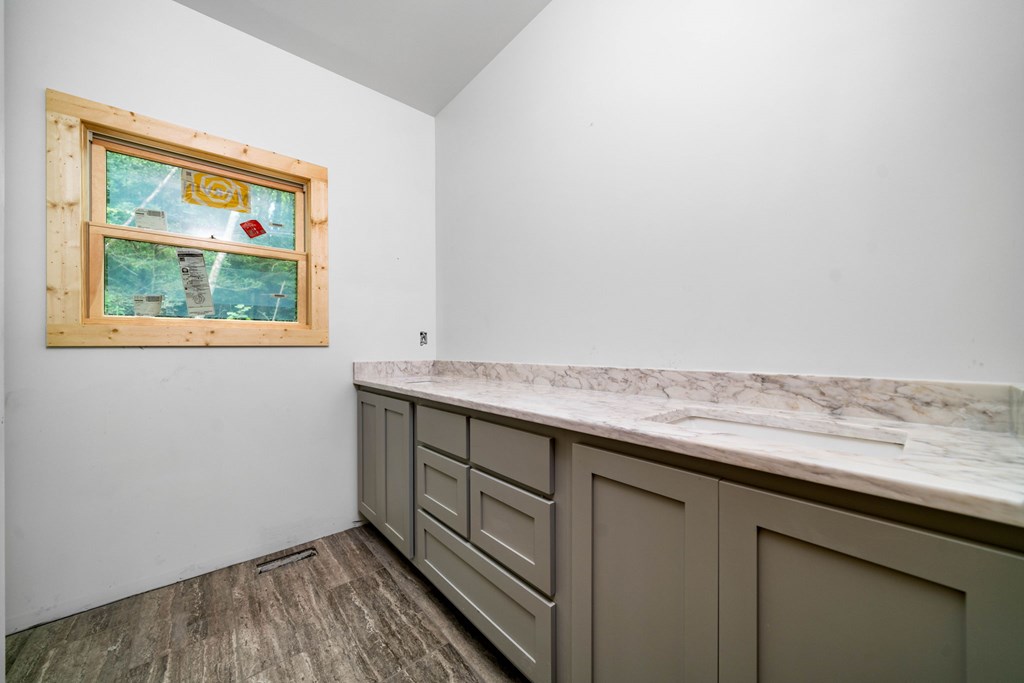 424888 Ellijay Residential