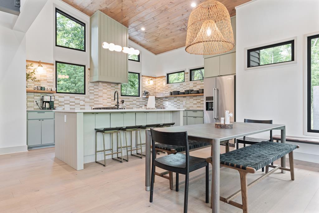 424890 Ellijay Residential