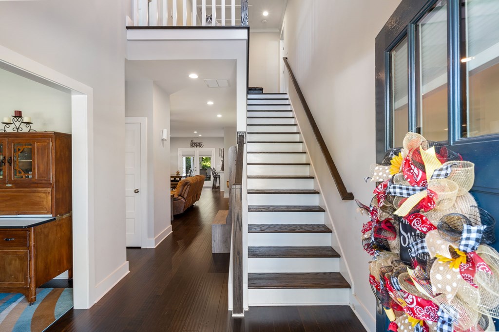 424893 Dawsonville Residential