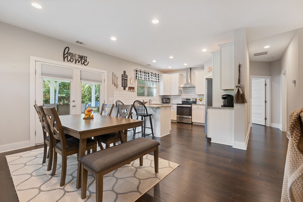 424893 Dawsonville Residential