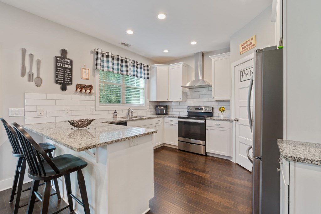 424893 Dawsonville Residential