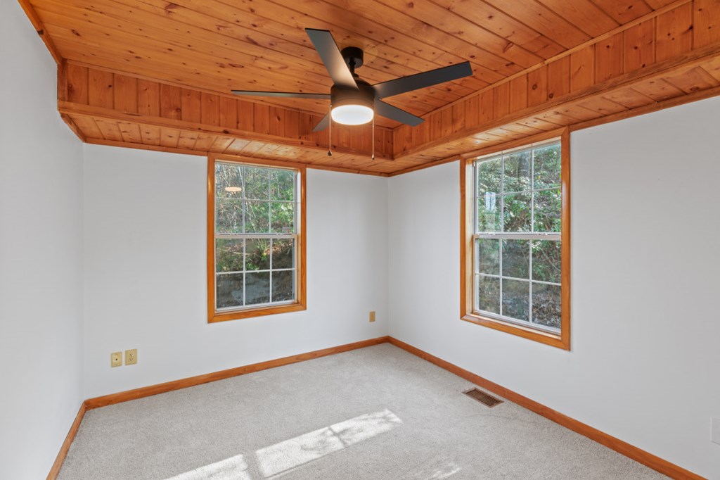 424898 Murray Residential