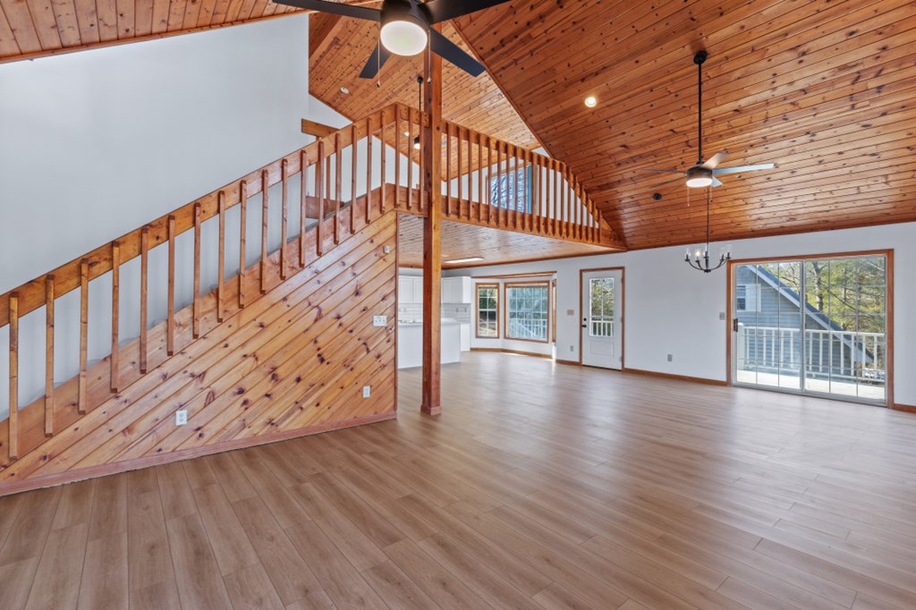 424898 Murray Residential