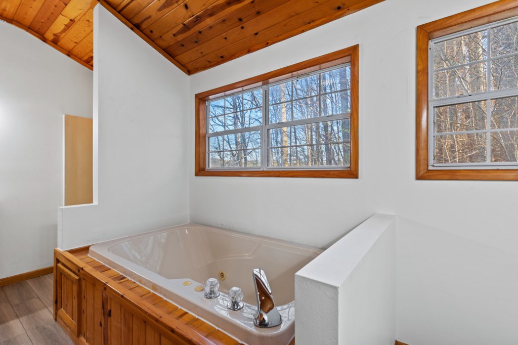 424898 Murray Residential