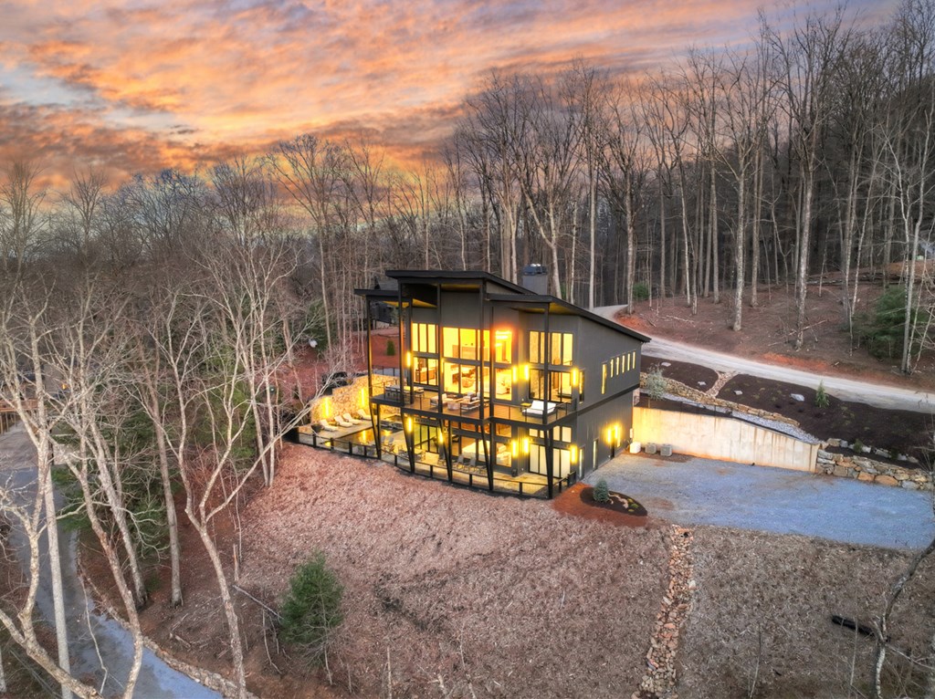 424899 Blue Ridge Residential