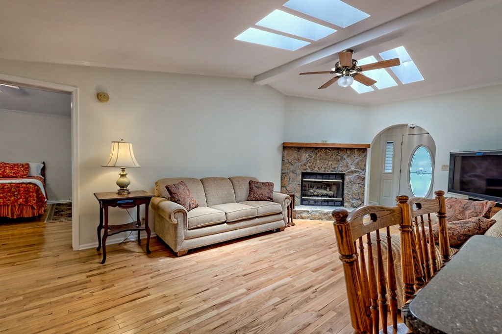 424900 Blairsville Residential