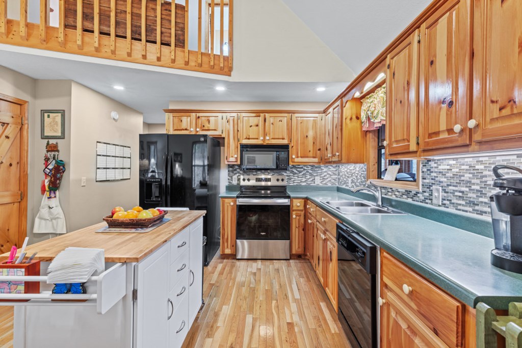 424903 Blairsville Residential