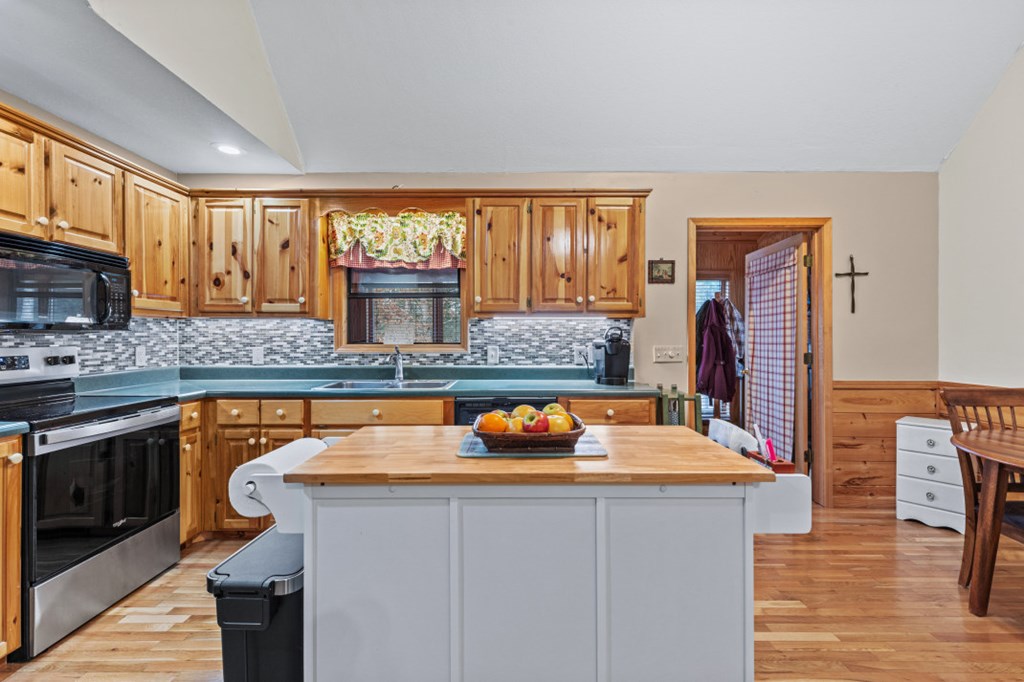 424903 Blairsville Residential