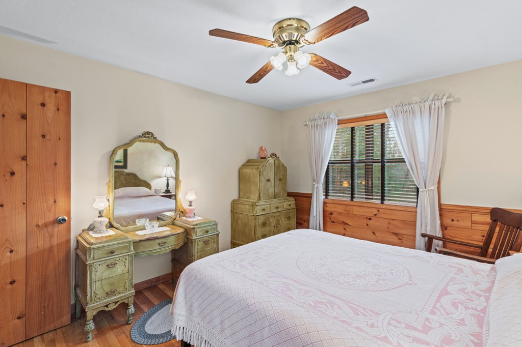 424903 Blairsville Residential