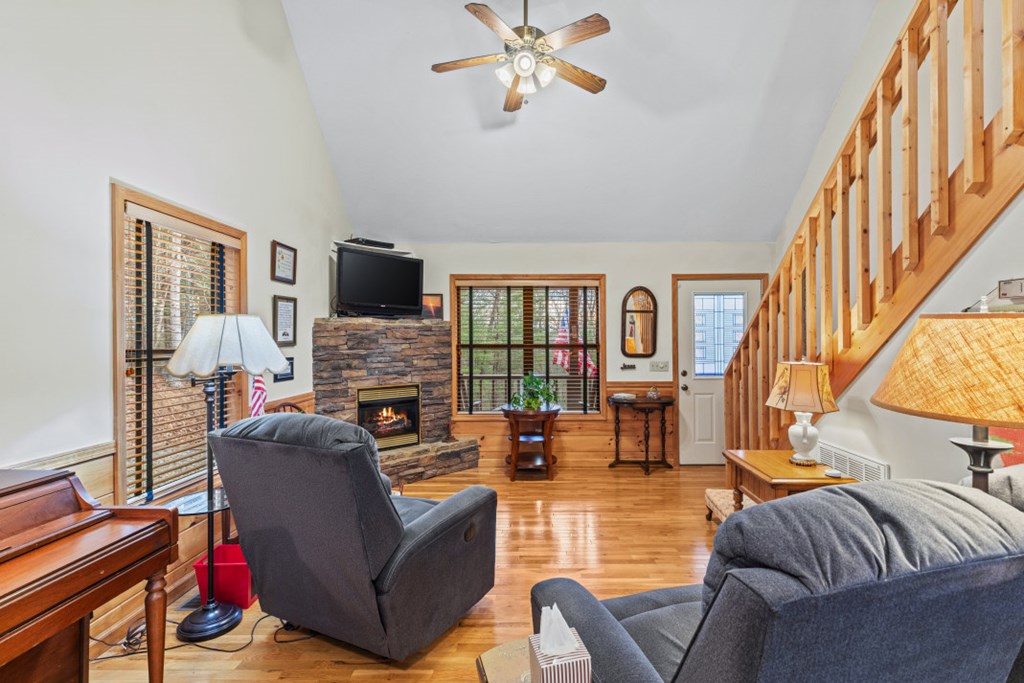 424903 Blairsville Residential