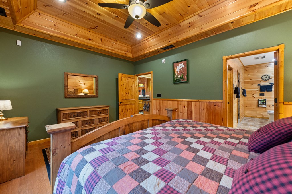 424906 Morganton Residential