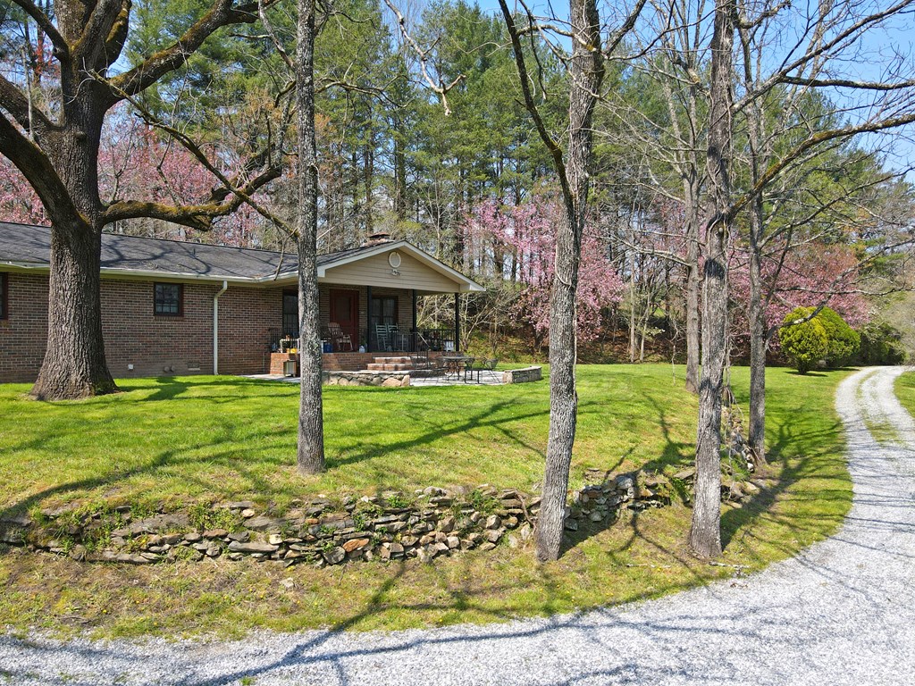 424908 Blairsville Residential