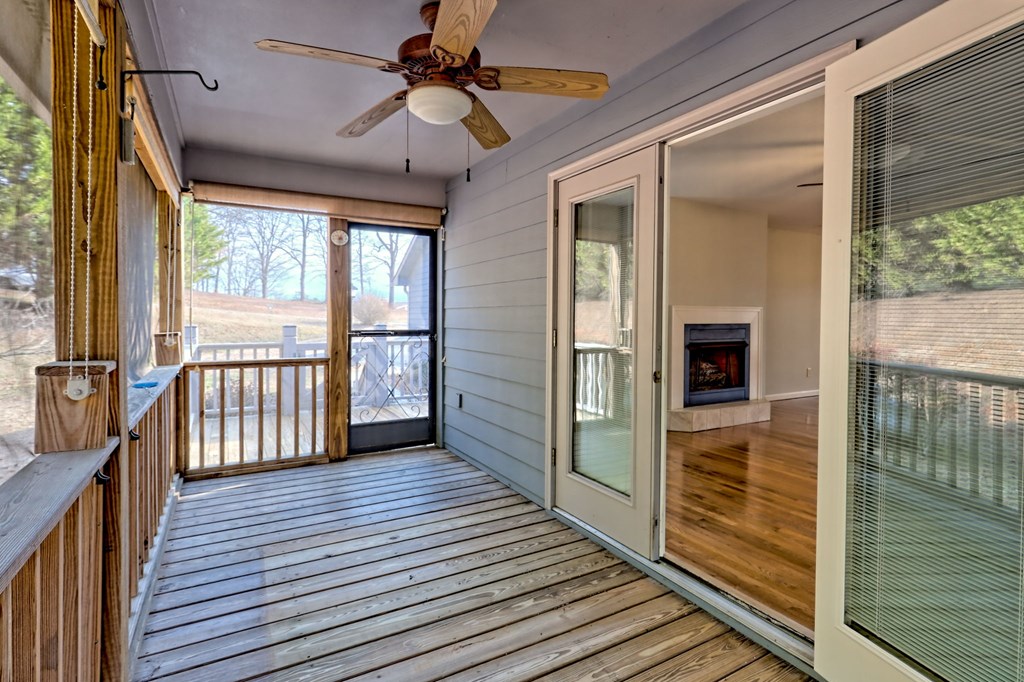 424911 Hayesville Residential