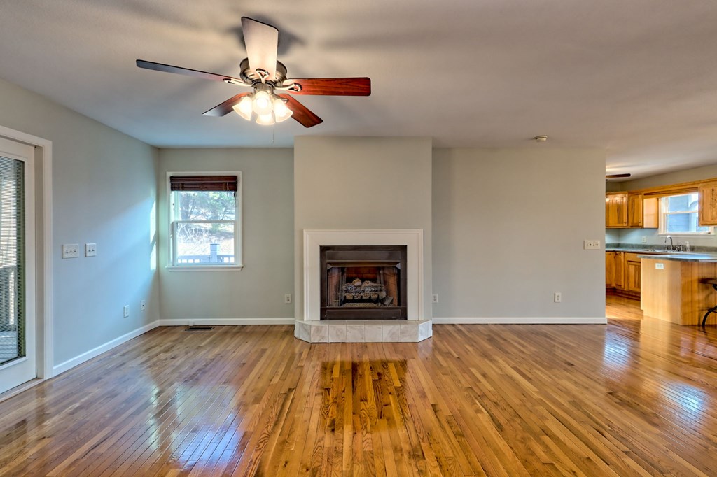 424911 Hayesville Residential