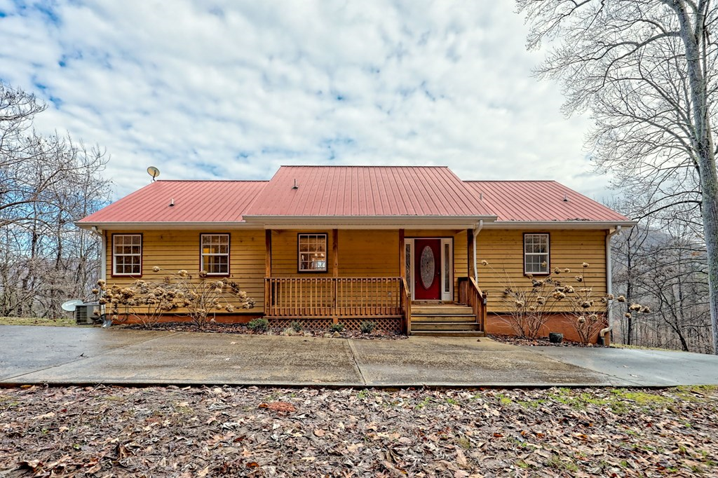 424912 Hayesville Residential