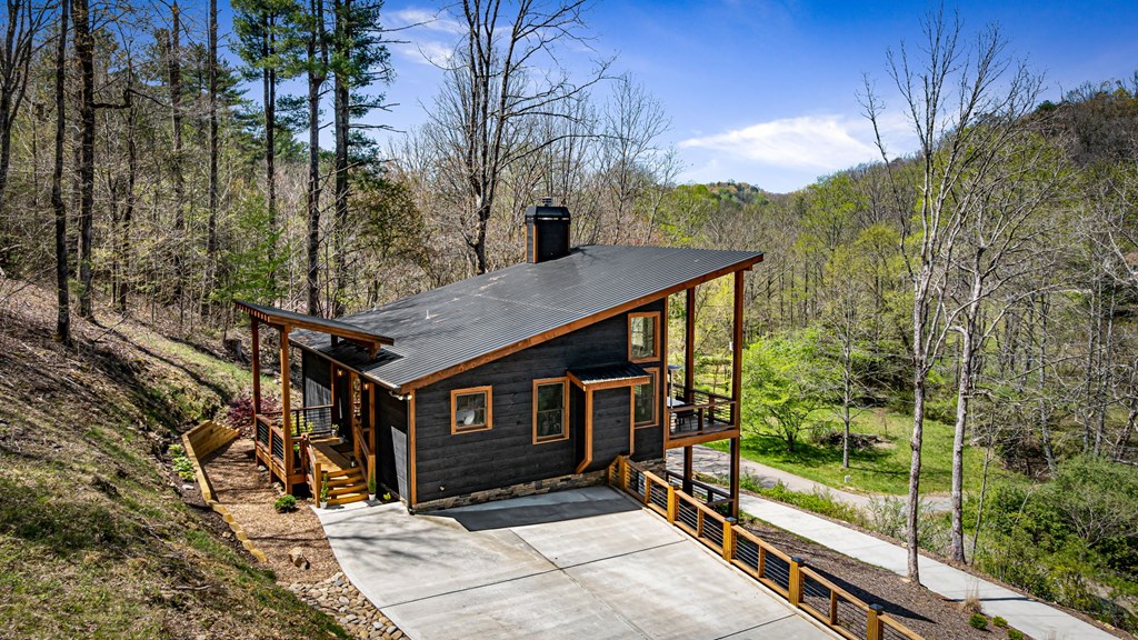 424914 Morganton Residential