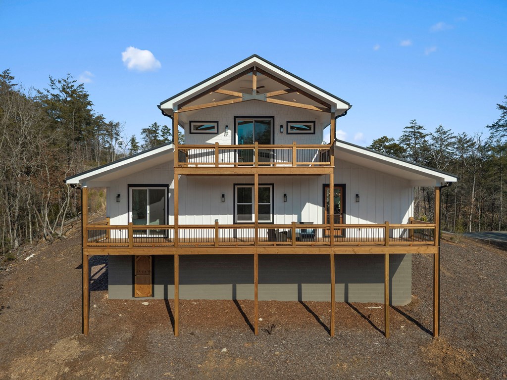 424916 Mineral Bluff Residential