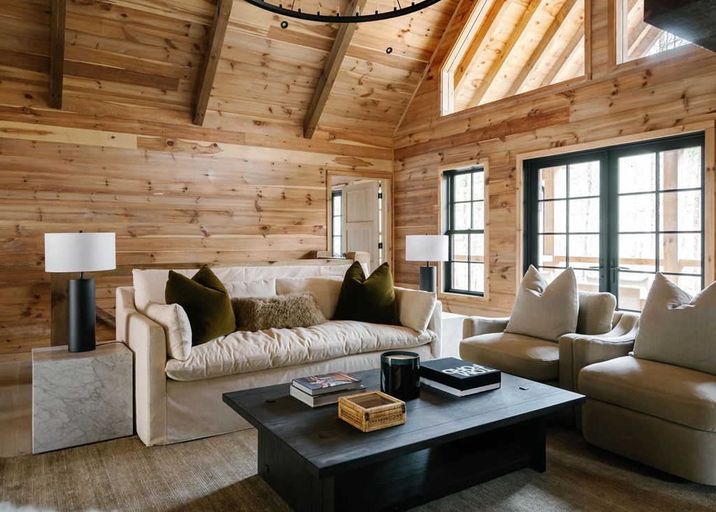 424921 Blue Ridge Residential