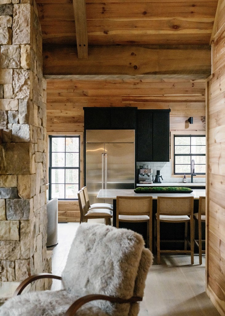 424921 Blue Ridge Residential