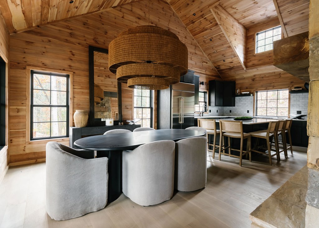 424921 Blue Ridge Residential