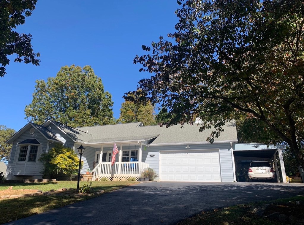 424928 Hayesville Residential