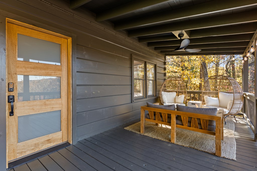 424931 Mineral Bluff Residential