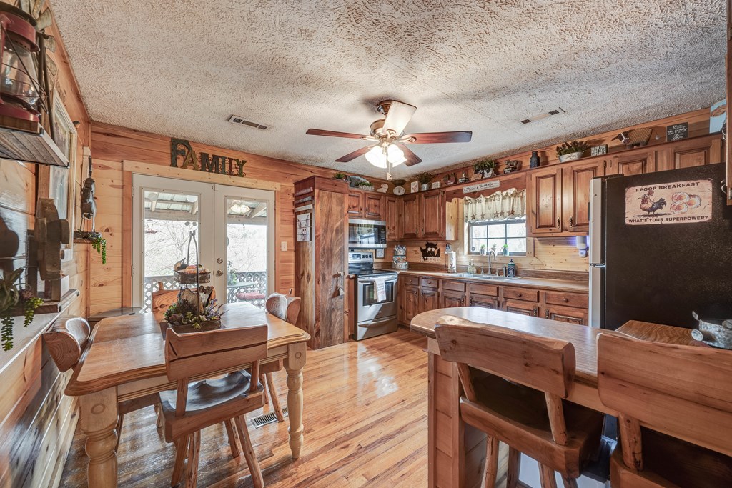 424935 Morganton Residential