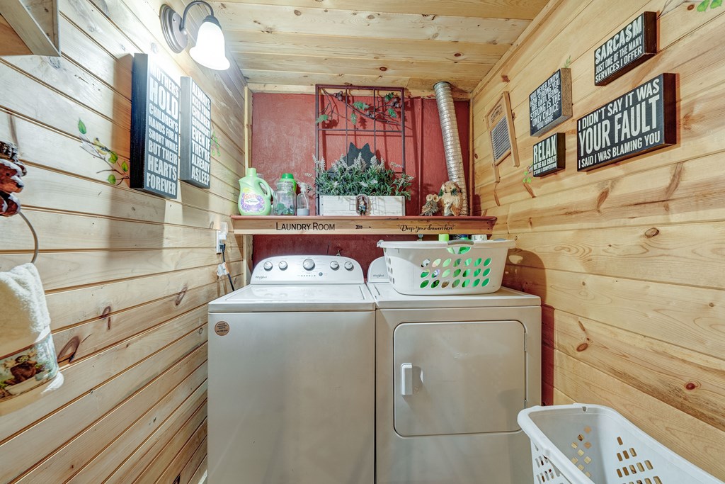 424935 Morganton Residential