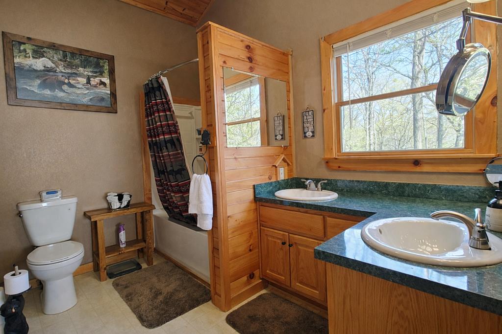 424938 Epworth Residential