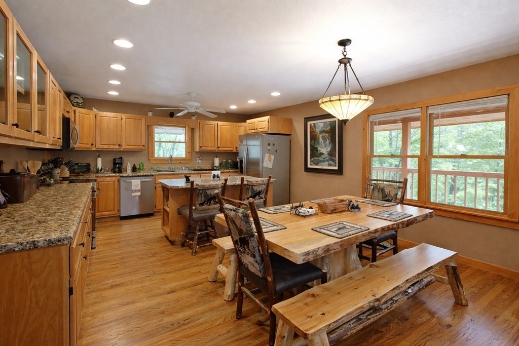 424938 Epworth Residential