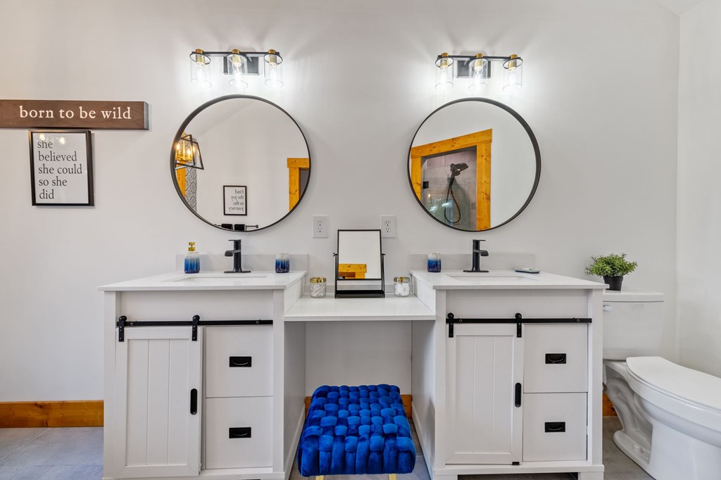 424940 Blue Ridge Residential