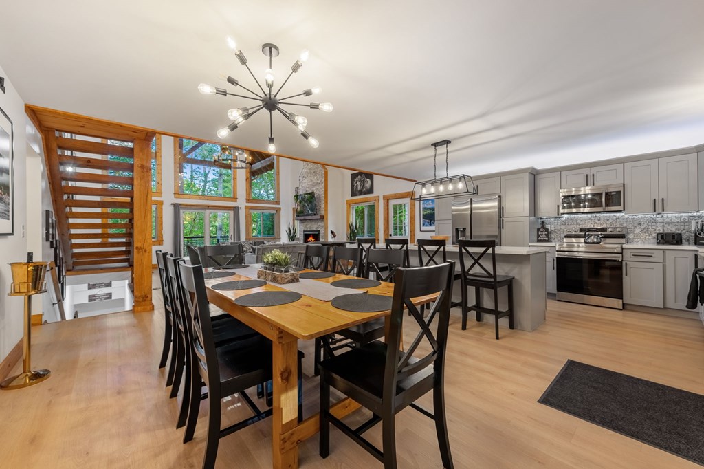 424940 Blue Ridge Residential