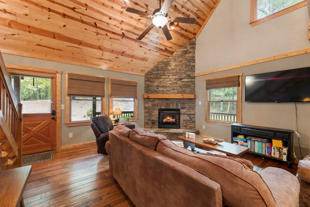 424941 Ellijay Residential